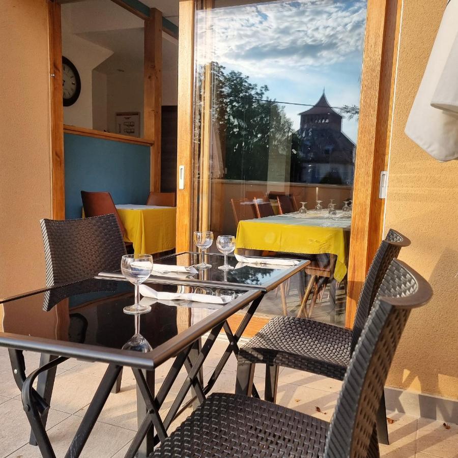 Le Terminus Hotel *